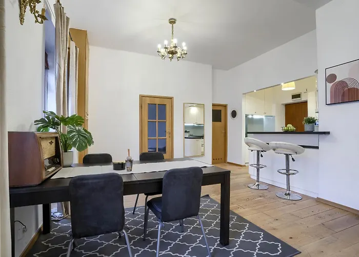 Corolla Nowy Swiat 43 Stare Miasto شقة