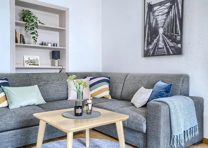 Corolla Nowy Swiat 43 Stare Miasto * وارسو